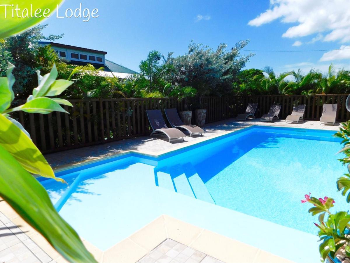Titalee Lodge 3 Villas Autour D'Une Piscine 생프랑수아 외부 사진
