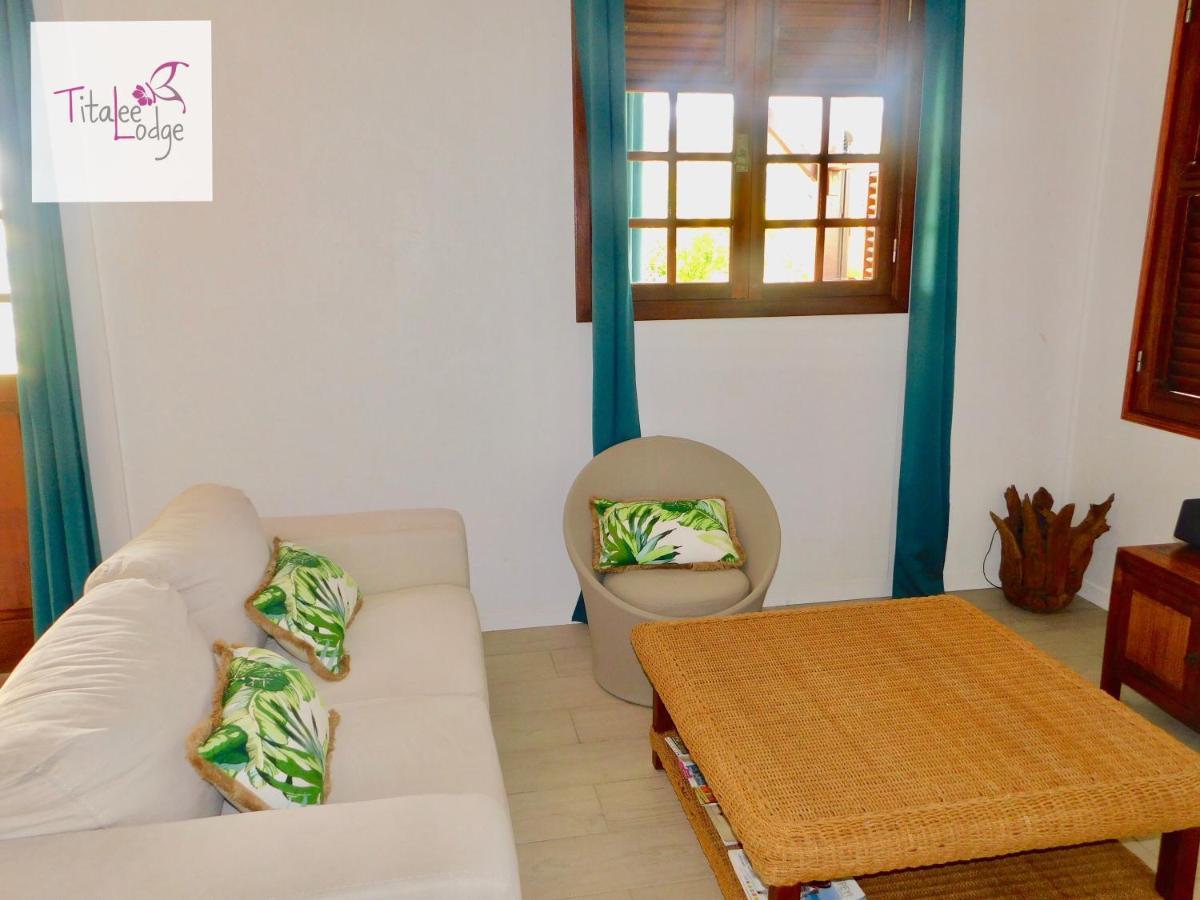 Titalee Lodge 3 Villas Autour D'Une Piscine 생프랑수아 외부 사진