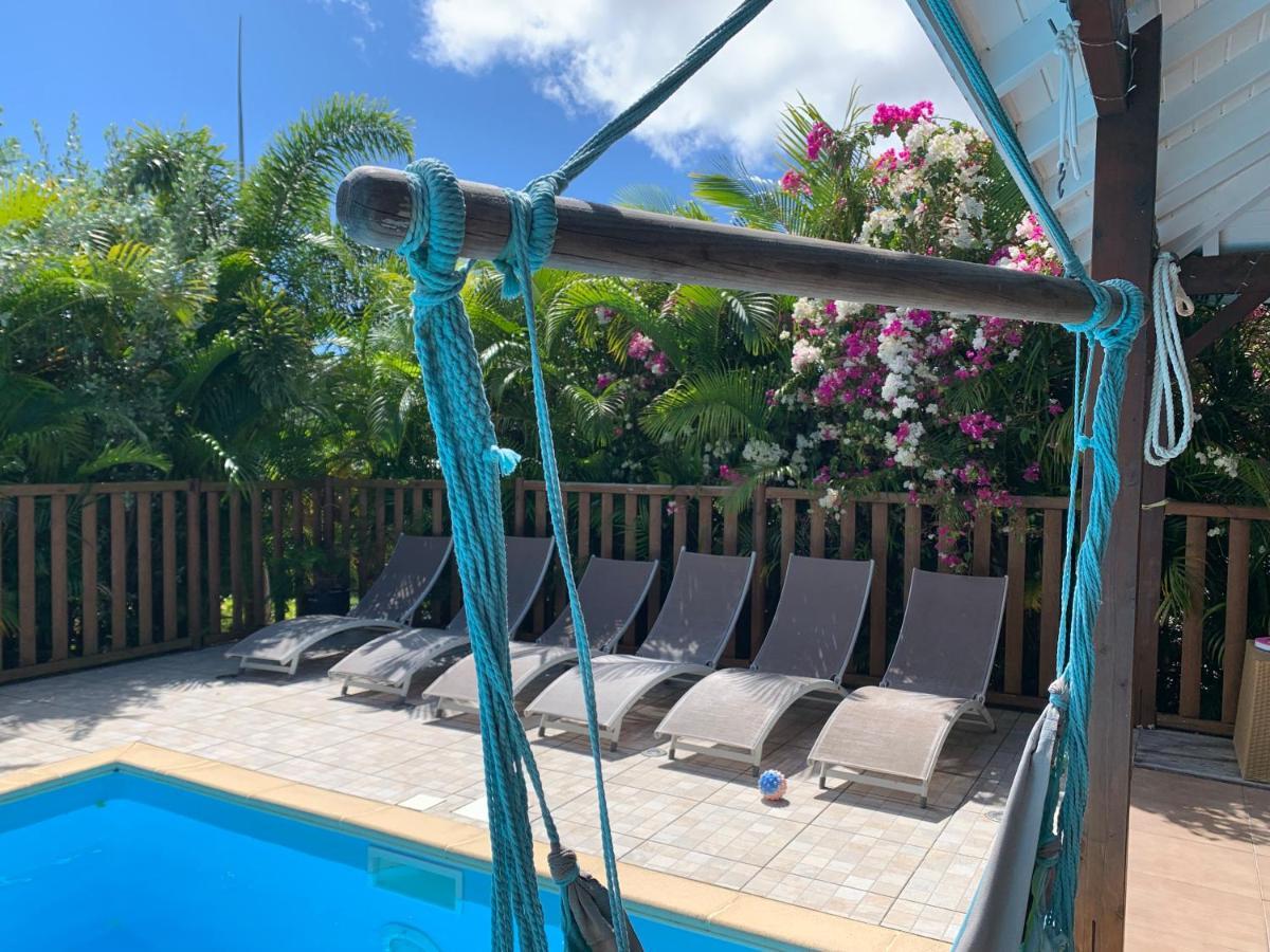 Titalee Lodge 3 Villas Autour D'Une Piscine 생프랑수아 외부 사진